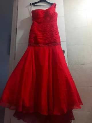 Vestido fiesta alta costura rojo "Fran Rivera"