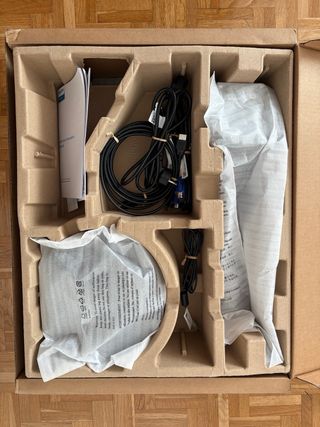 Monitor Philips 24 Full HD. Nuevo sin uso. En caja