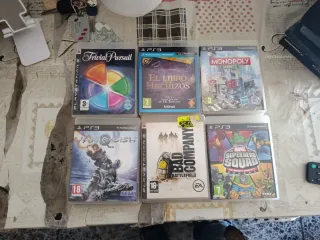 Consola PS3 + 2 Mandos + Juegos
