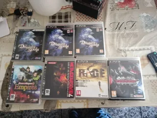 Consola PS3 + 2 Mandos + Juegos