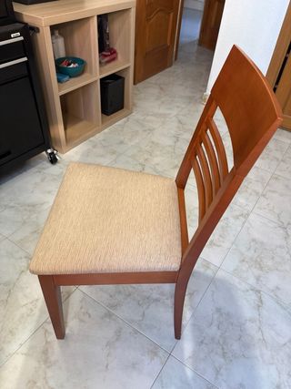 Juego 4 Sillas Madera Tapizadas Beige