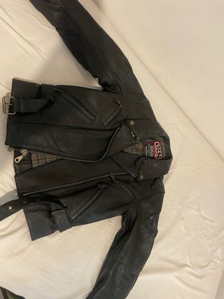 Chaqueta de cuero para moto