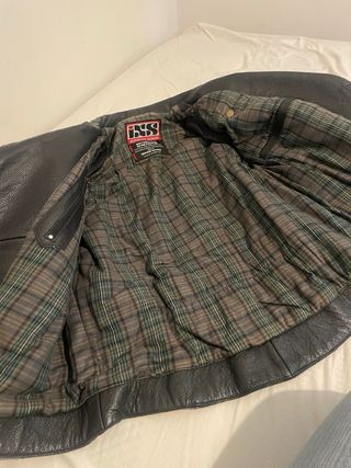 Chaqueta de cuero para moto