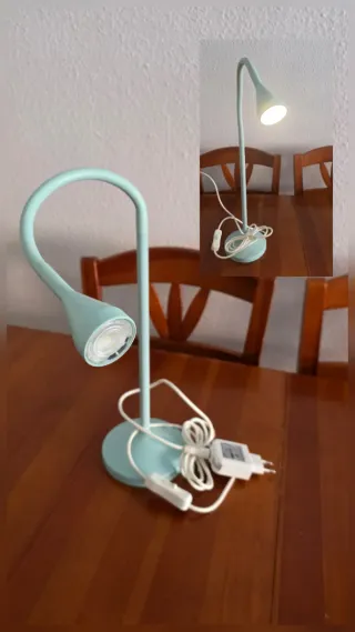 Lámpara de escritorio flexible color turquesa