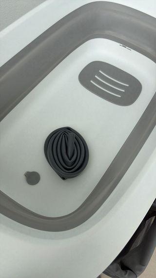 Bañera plegable + soporte Twistshake