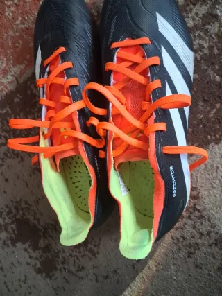 Botas de fútbol Adidas Predator Negras Naranja