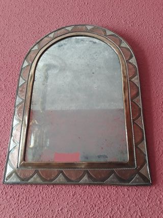 Antiguo espejo artesanal latón y cobre