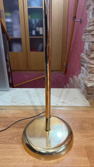 Lámpara de pie dorada metal y cristal