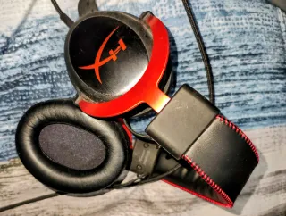 Cascos Gaming HyperX PC/PS4 Negro/Rojo