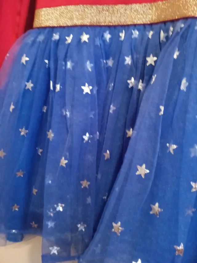 Disfraz Wonder Woman. Talla: 7-10 años.
