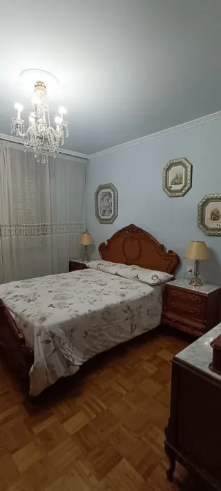 Dormitorio completo madera maciza