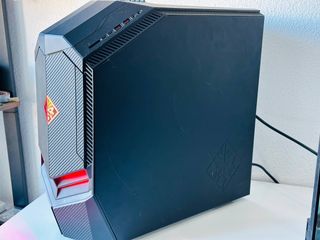 Torre HP Omen Gaming i5 1050