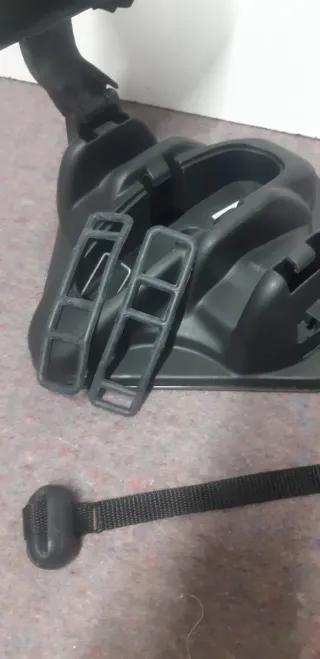 Portaesquís magnético con candado