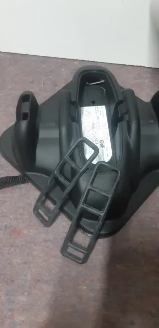 Portaesquís magnético con candado