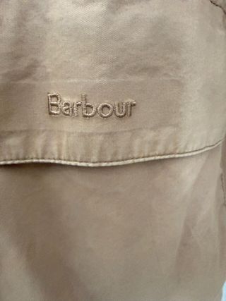 Chaqueta Barbour Talla M Beige Camel