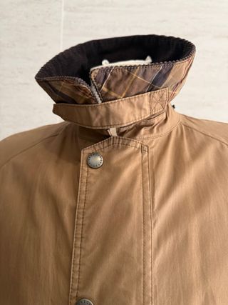 Chaqueta Barbour Talla M Beige Camel