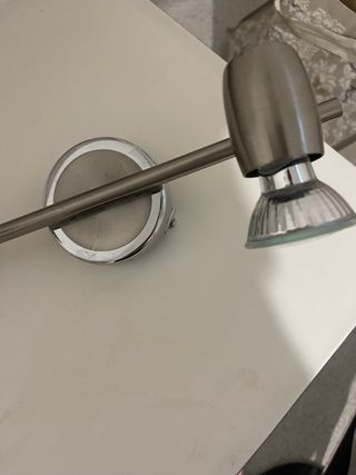 Faretti da parete in metallo e vetro