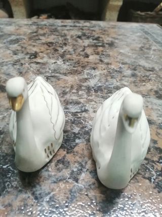 Conjunto 2 Cisnes Decorativos Antigos