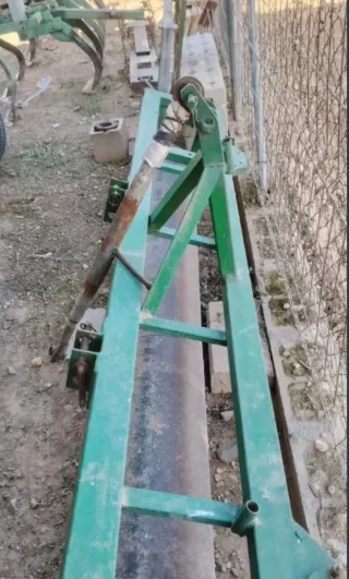 Sembradora de 17 brazos