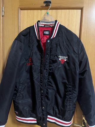 Chaqueta NBA Chicago Bulls Negra Roja