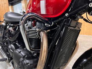 Triumph Street Twin