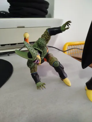 Lote Figuras Cell Dragon Ball originales