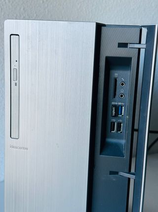 Torre Lenovo Ideacentre Gaming