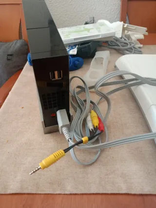 Consola Wii Negra + Tabla Wifi Plus