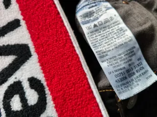 Levis 751 w31 l32 Premium quality