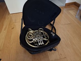 Trompa Doble Yamaha YHR-567 GDB