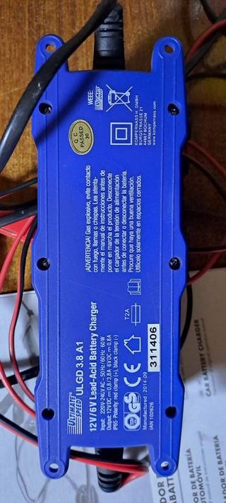 Cargador Baterías 12V y 6V Ultimate Speed