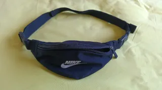 Riñonera Nike Negra