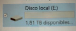 Disco Duro Externo WD. 22,5x15x4,5 cm. 1,81 Tb