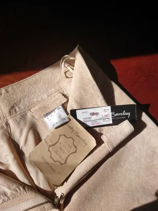 Pantalon piel vuelta Ante beige talla L