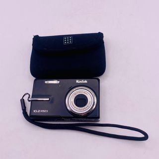 CÁMARA DIGITAL KODAK M1073 IS + CARGADOR