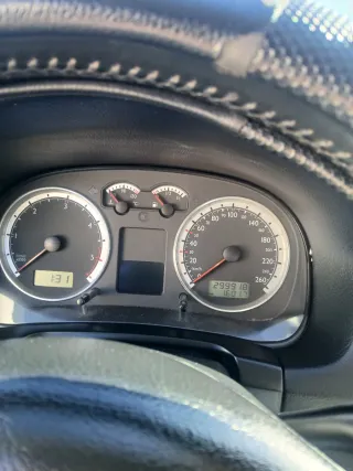 Volkswagen Golf 2003