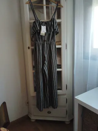 Mono Pull&Bear rayas negra y blanco