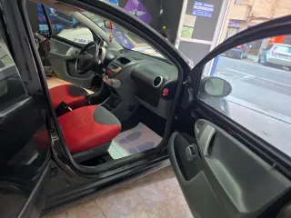 Peugeot 107 2007