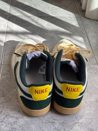 Zapatillas Nike Hombre Blancas y Verdes