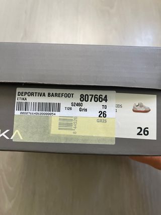 Zapatillas barefoot Etika Talla 26 nuevas
