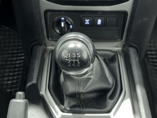 Toyota Land Cruiser 2.8 D-4D GX 7 plazas