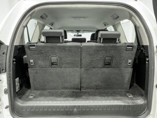 Toyota Land Cruiser 2.8 D-4D GX 7 plazas