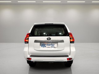 Toyota Land Cruiser  2.8 D-4D GX 7 plazas