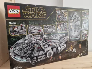 LEGO Star Wars Millennium Falcon 75257 - Nuovo