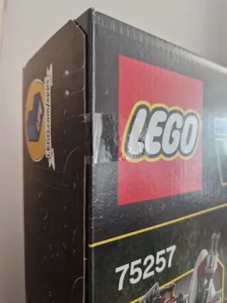 LEGO Star Wars Millennium Falcon 75257 - Nuovo