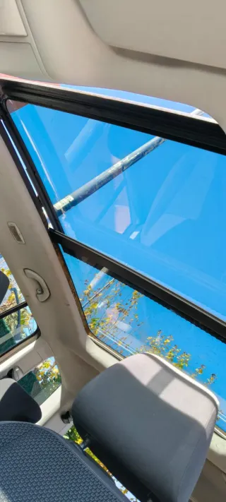 Volkswagen Touran 2011