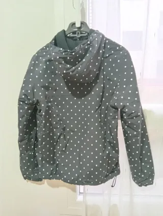 Abrigo Carhartt Negro Estampado con logos