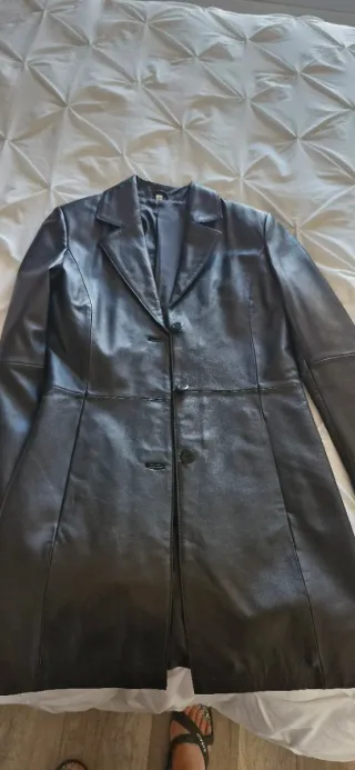 Chaqueta de Piel TS Negra