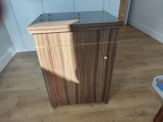 Máquina de coser Alfa antigua