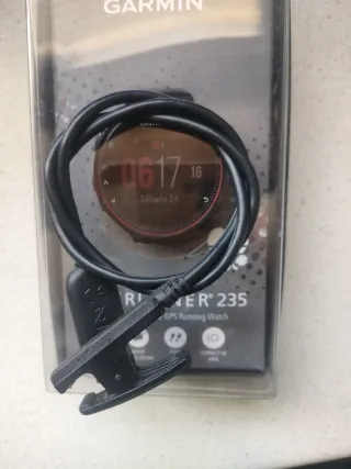 Garmin Forerunner 235 Negro/Rojo